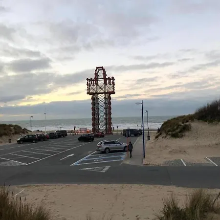 Renovated With A Location On A Dike Apartmán Koksijde